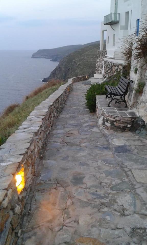 Kastro Gate Apartment ,Entrance To An Ancient Village Kástron Exterior photo