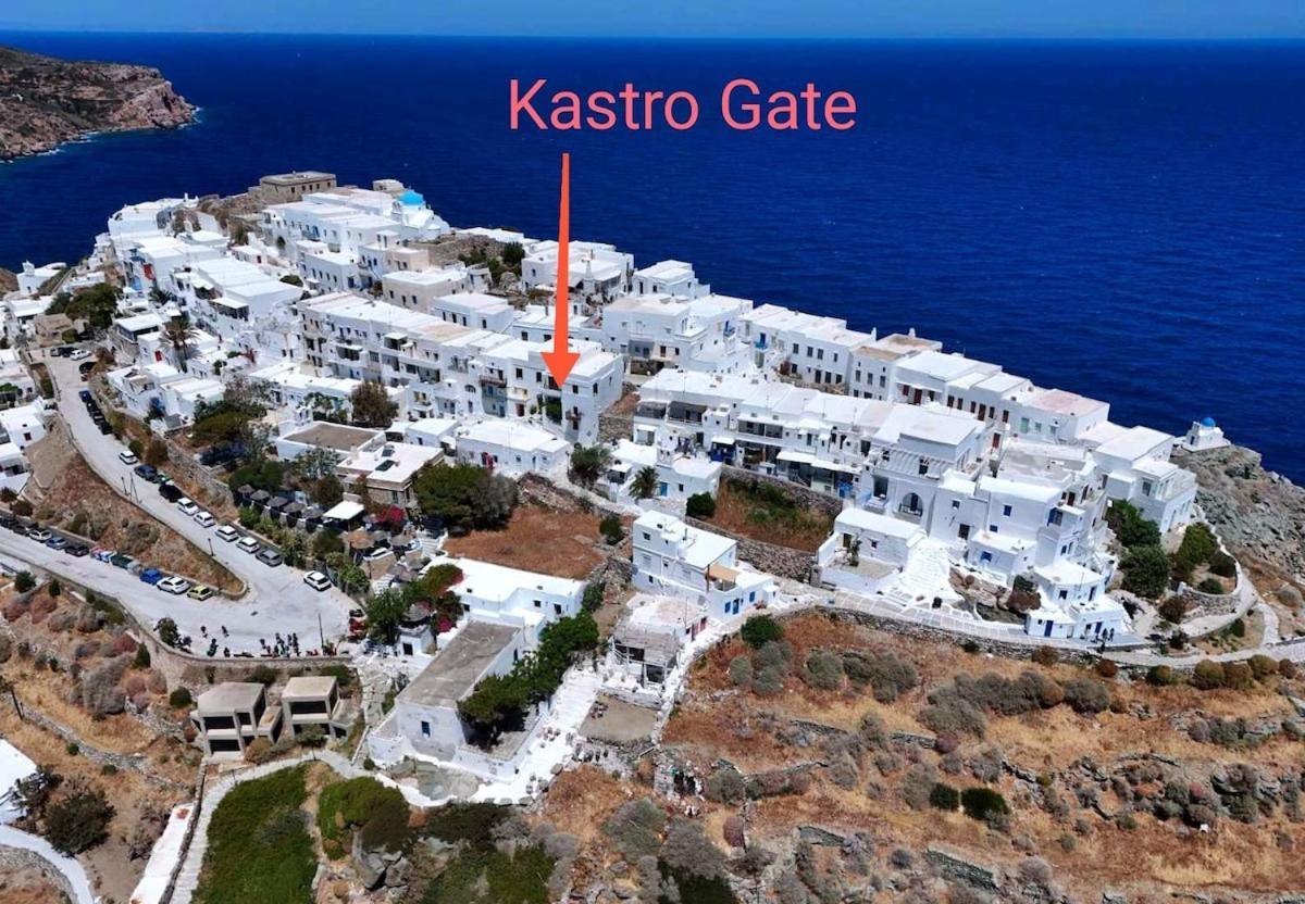 Kastro Gate Apartment ,Entrance To An Ancient Village Kástron Exterior photo