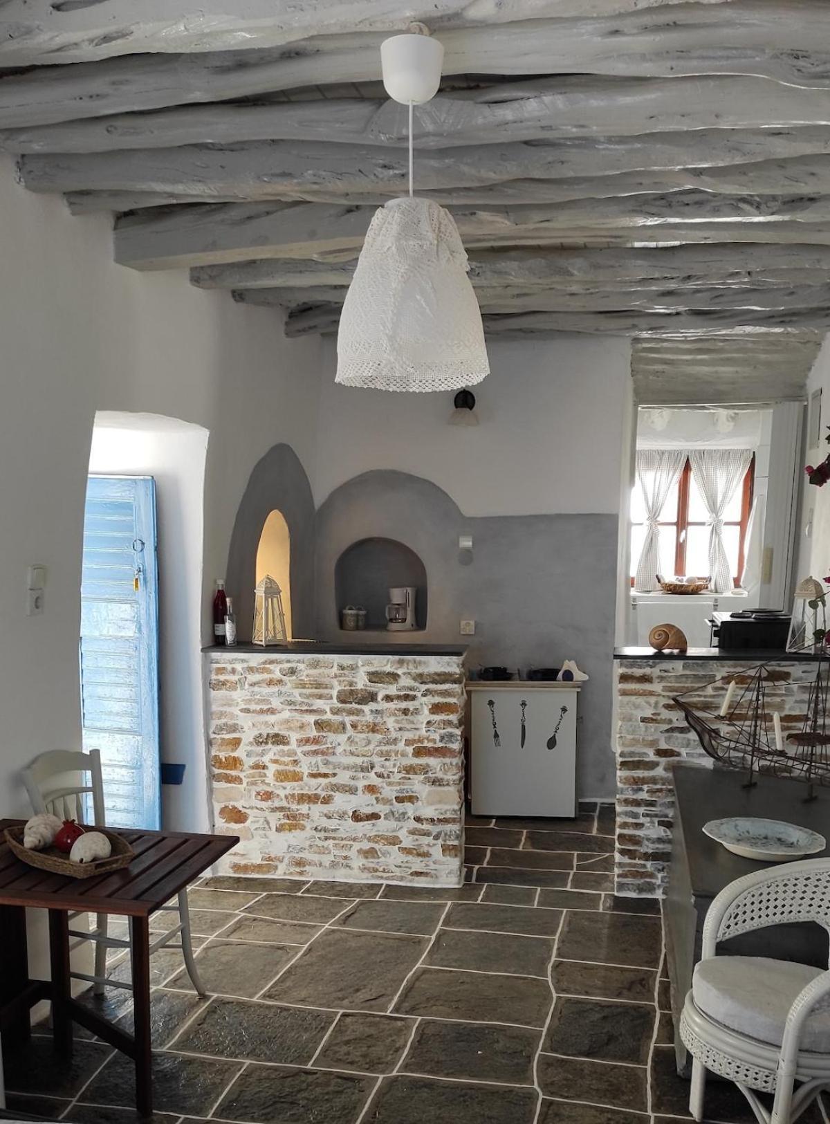 Kastro Gate Apartment ,Entrance To An Ancient Village Kástron Exterior photo